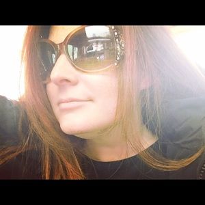 Meet your Posher, Diana